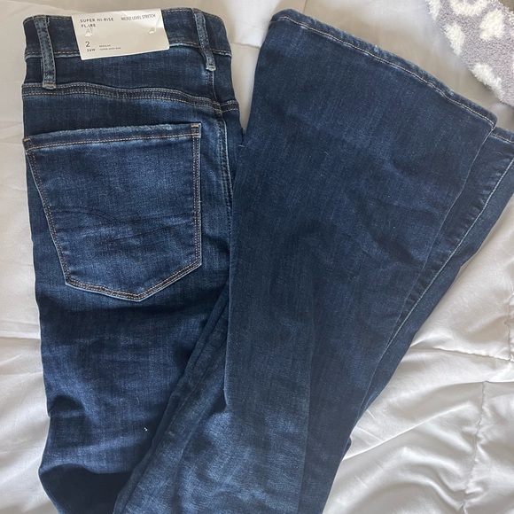 American Eagle Flare Jeans - Picture 1 of 3